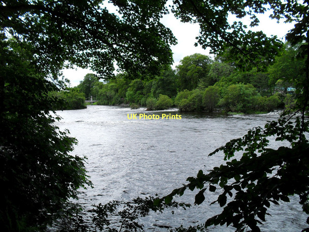 Photo 6"x4" River Ness Inverness c2011
