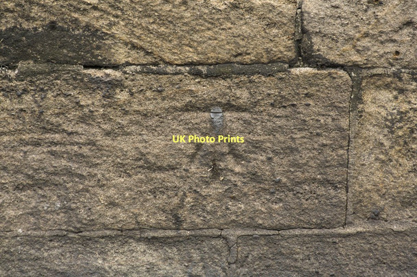 Photo 6"x4" Bolt Bench Mark (close-up) Otley\/SE2045 c2011