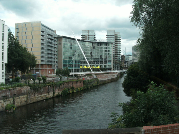 Photo 6"x4" The River Irwell from Bridge Street West Manchester c2011