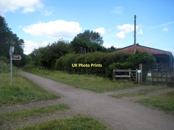 Photo 6"x4" Farm kissing gate (1) Stanley\/SE3424 c2011