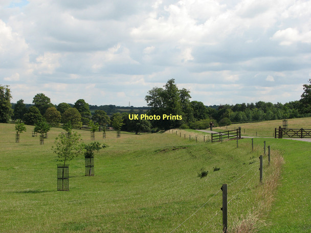Photo 6"x4" Drayton Park: the road to Lowick Lowick\/SP9780 c2011
