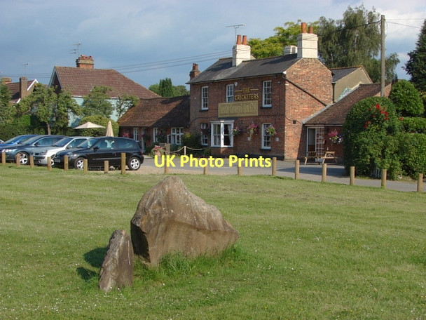 Photo 6"x4" The Cricketers, Horsell Woking c2011