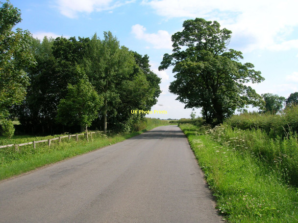 Photo 6"x4" Minor road towards Newton-on-Ouse Newton-on-Ouse c2011