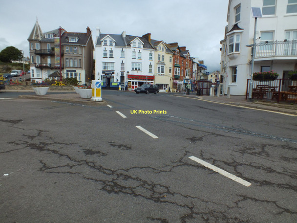 Photo 6"x4" Roundabout at the Esplanade,Seaton Seaton\/SY2490 c2011