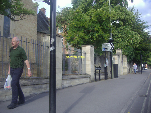 Photo 6"x4" Oxford Road Cowley Temple Cowley c2011