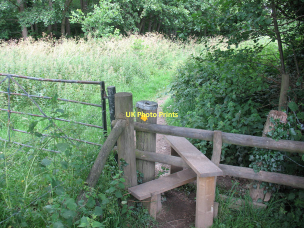 Photo 6"x4" Wooden stile Birchden c2011
