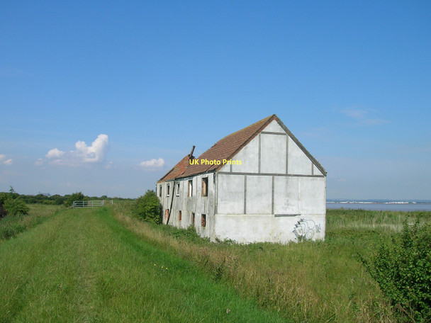 Photo 6"x4" Ruined house on the south bank of the Humber New Holland\/TA0823 c2011