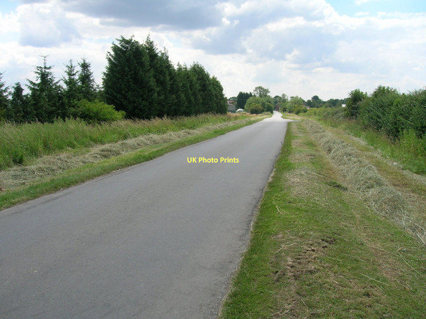 Photo 6"x4" Ferry Road towards Goxhill North End\/TA1022 c2011