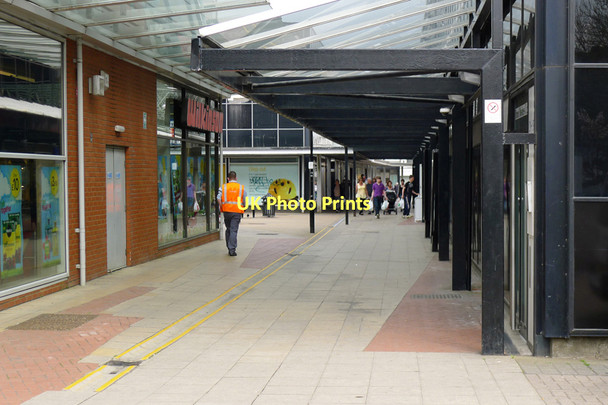 Photo 6"x4" The Brunel Centre, Bletchley Water Eaton\/SP8732 c2011