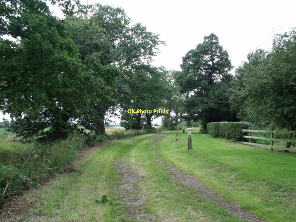 Photo 6"x4" Public footpath near North Moor House Martin\/TF1259 c2011