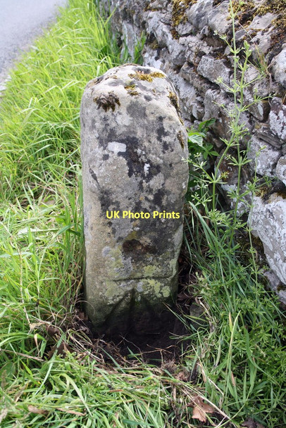 Photo 6"x4" Benchmarked stone beside wall at Yoredale Cottages Redmire\/SE0491 c2011