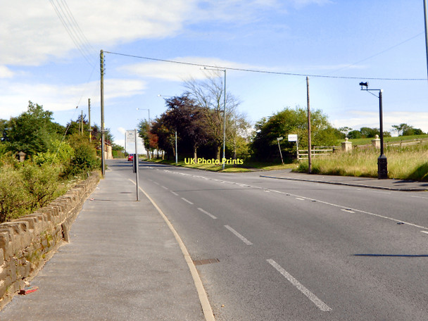 Photo 6"x4" A666 Bolton Road Cadshaw c2011