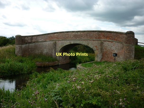 Photo 6"x4" Church Bridge over the Pocklington canal Melbourne\/SE7544 c2011