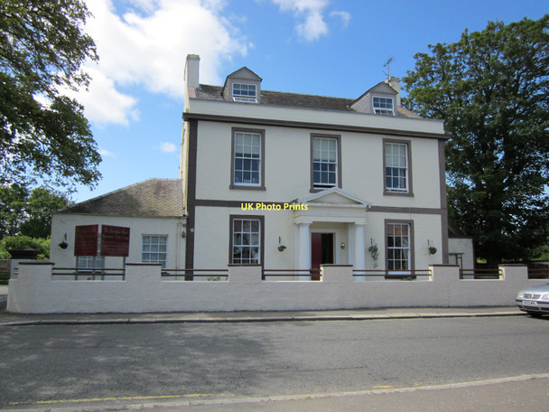 Photo 6"x4" Southfield Hotel Girvan c2011