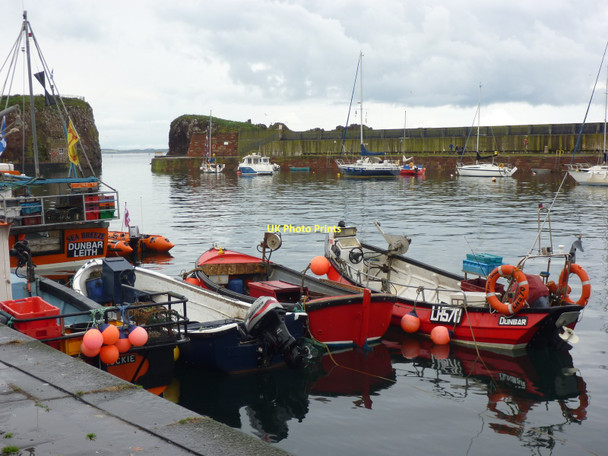 Photo 6"x4" Dunbar Lifeboat Day 2011 : High Water at Victoria Harbour Dunbar c2011