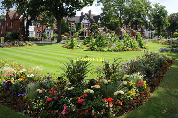 Photo 6"x4" Embankment Gardens, Bedford Bedford\/TL0549 c2011
