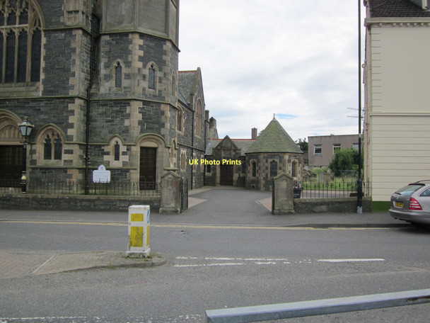 Photo 6"x4" Church of Scotland Stranraer c2011