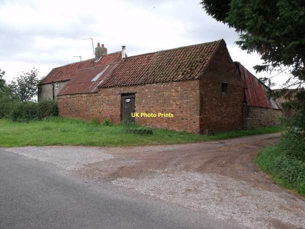 Photo 6"x4" Poultry Farm near Potterhanworth Booths Potterhanworth c2011