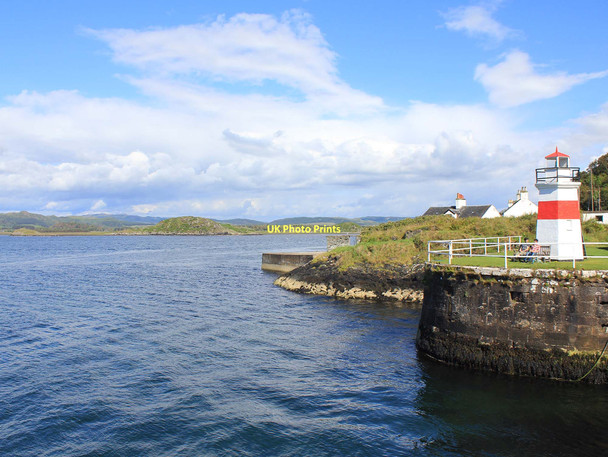 Photo 6"x4" Lighthouse at Crinan Crinan c2011