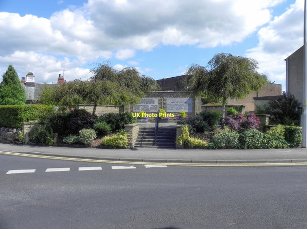 Photo 6"x4" Garstang War Memorial and Memorial Garden Garstang c2011