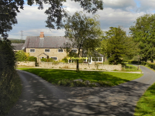 Photo 6"x4" Greenhalgh Castle Farm Garstang c2011