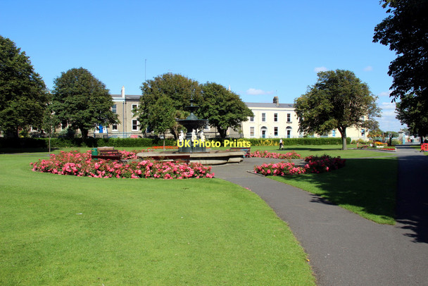 Photo 6"x4" The People's Park, Dun Laoghaire, Ireland Glasthule c2011