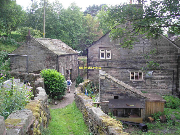 Photo 6"x4" Behind the Cross Keys Dobcross c2011