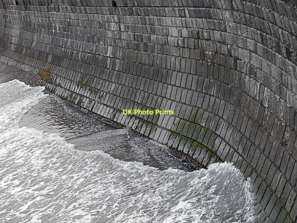 Photo 6"x4" Filey sea wall Filey c2011