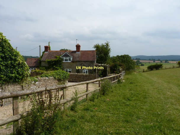 Photo 6"x4" Plaish Cottage Enchmarsh c2011