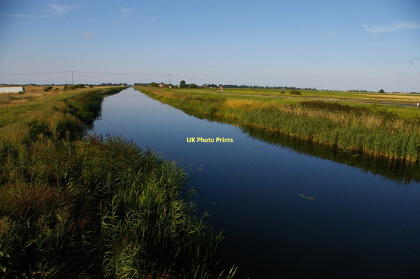 Photo 6"x4" The Sixteen Foot Drain looking north-east from Bedlam Bridge Stonea c2011