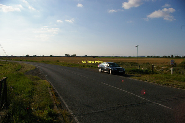 Photo 6"x4" Looking west from Bedlam Bridge Stonea c2011