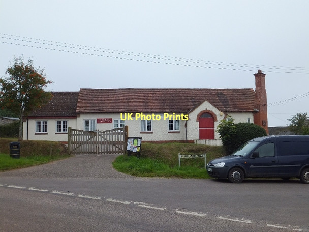 Photo 6"x4" Aylesbeare Village Hall Aylesbeare c2011