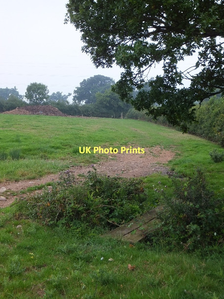 Photo 6"x4" Footbridge west of Perkin's Village Perkin's Village c2011