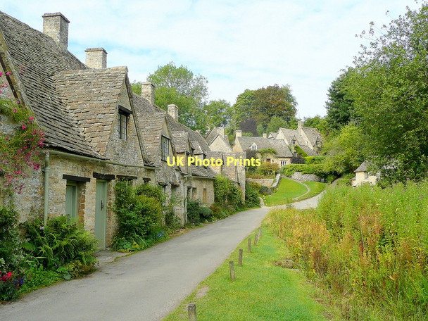 Photo 6"x4" Arlington Row Bibury c2011
