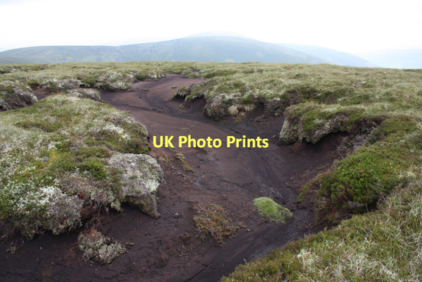 Photo 6"x4" Peat hag north of Meikle Geal Charn Letterach c2011