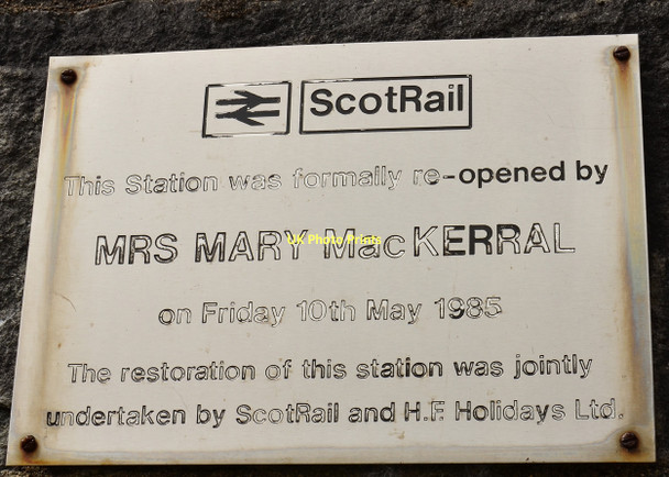 Photo 6"x4" Plaque at Loch Awe railway station Lochawe c2011