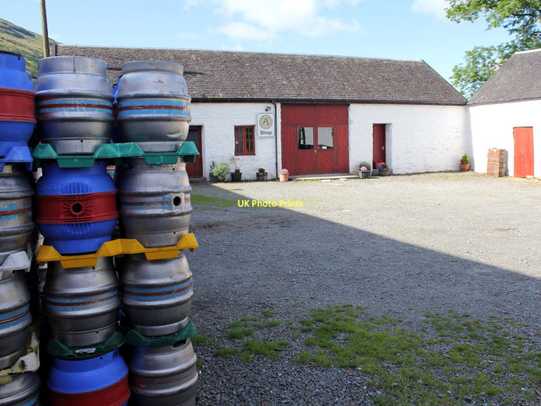 Photo 6"x4" Fyne Ales Brewery, Achadunan Estate, Glen Fyne Cairndow c2011