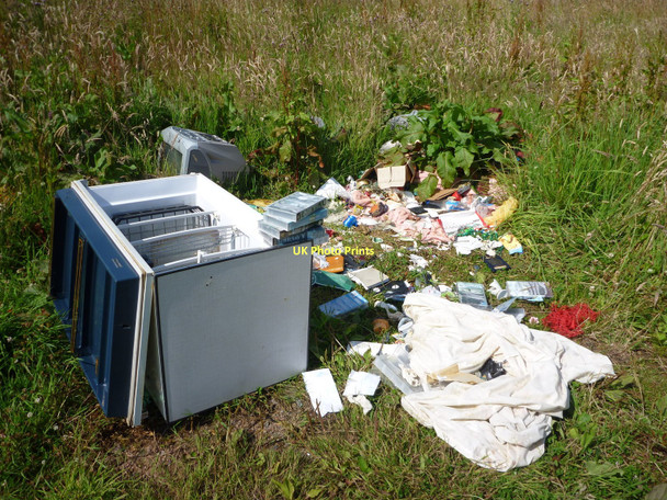 Photo 6"x4" Rural East Lothian : Fly-tipping Near Thurston Manor 132Kv Substation Innerwick\/NT7274 c2011