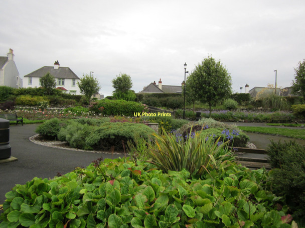 Photo 6"x4" Gardens at Royal Crescent Stranraer c2011