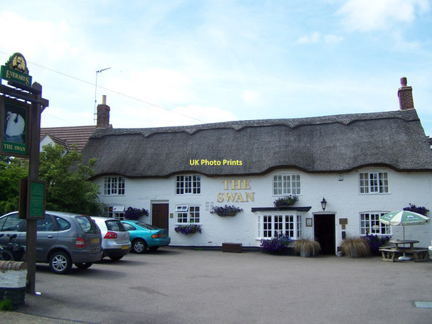 Photo 6"x4" The Swan, Braybrooke Braybrooke c2011