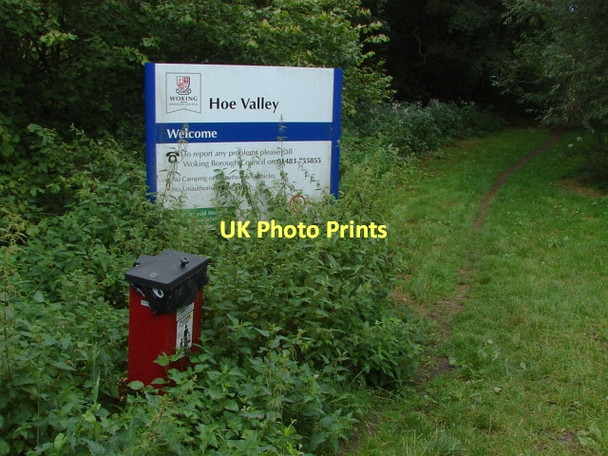 Photo 6"x4" Hoe Valley, Mayford Woking c2011