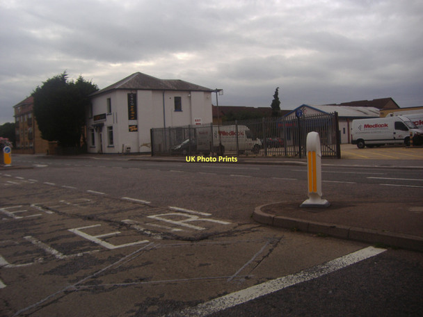 Photo 6"x4" Eleanor Cross Road, Waltham Cross Waltham Abbey c2011