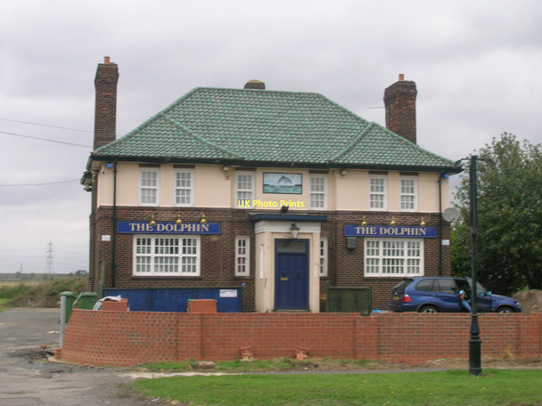 Photo 6"x4" The Dolphin, Althorpe Althorpe c2011