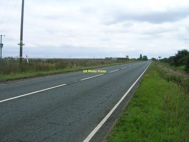 Photo 6"x4" A18 towards Althorpe Ealand c2011