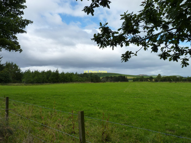 Photo 6"x4" Empty field Harrietfield\/NN9829 c2011