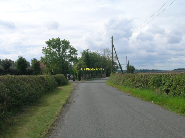 Photo 6"x4" Gildingwells Road heading south Gildingwells c2011