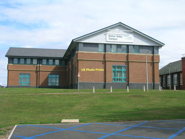 Photo 6"x4" Rother Valley Campus Dinnington\/SK5285 c2011