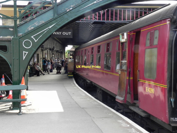 Photo 6"x4" Pickering Station Pickering\/SE7984 c2011