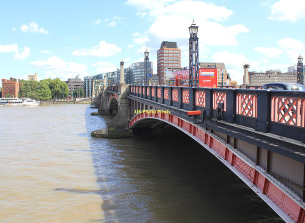 Photo 6"x4" Lambeth Bridge Westminster c2011