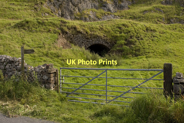 Photo 6"x4" Footpath and Lime Kiln near Whitewell Whitewell\/SD6546 c2011